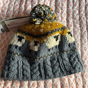Cozy Knit wool  Sheep Pattern Beenie